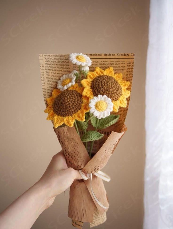 Crochet Sunflower Bouquet